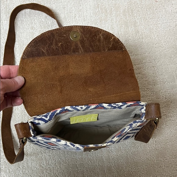 JOYN Brown and Blue Patterned Women's Bag with leather accents - Picture 4 of 5